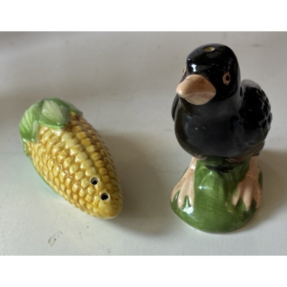 Eddie Bauer Japan Salt and Pepper Shakers Corn on the Cob and Black Crow Bird